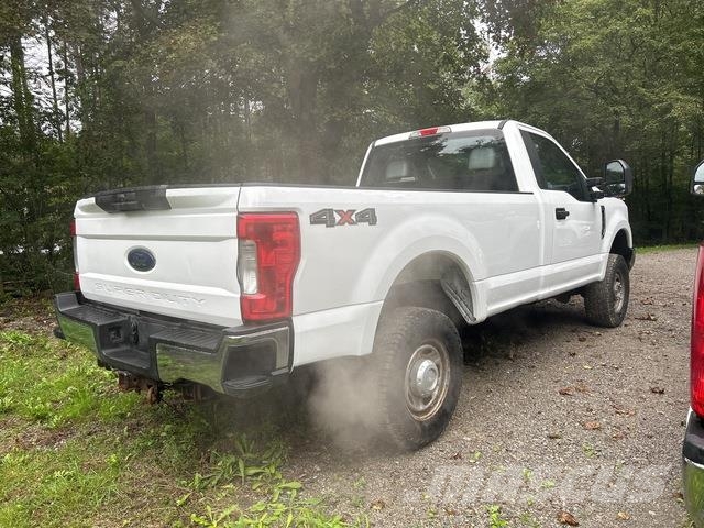 Ford F-250 Lava-autot