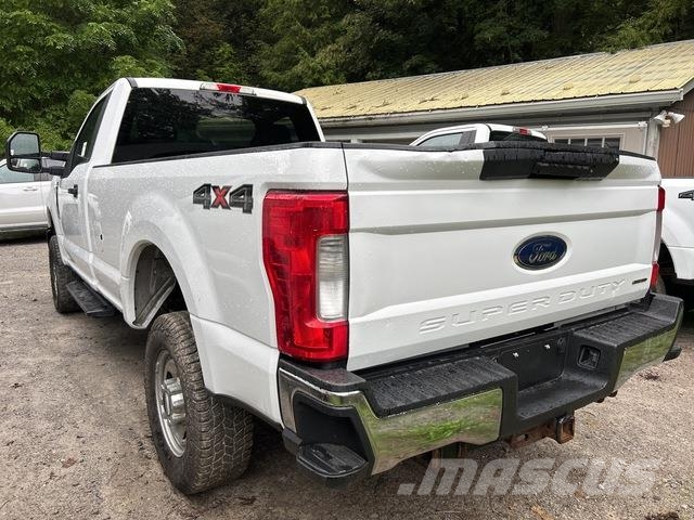 Ford F-250 Pick up/Dropside
