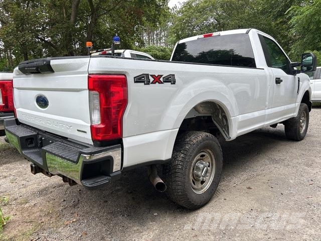 Ford F-250 Pick up/Dropside