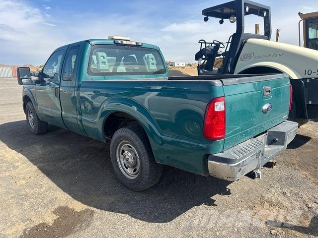 Ford F-250 Pick up/Fiancata ribaltabile
