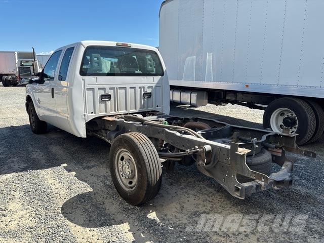 Ford F-250 Кабини