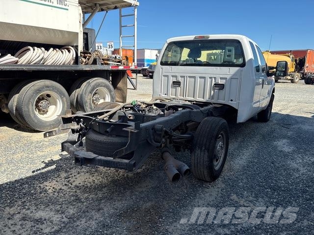 Ford F-250 Кабини