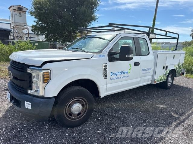 Ford F-250 Caja abierta/laterales abatibles
