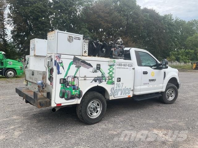 Ford F-250 Pojazdy komunalne
