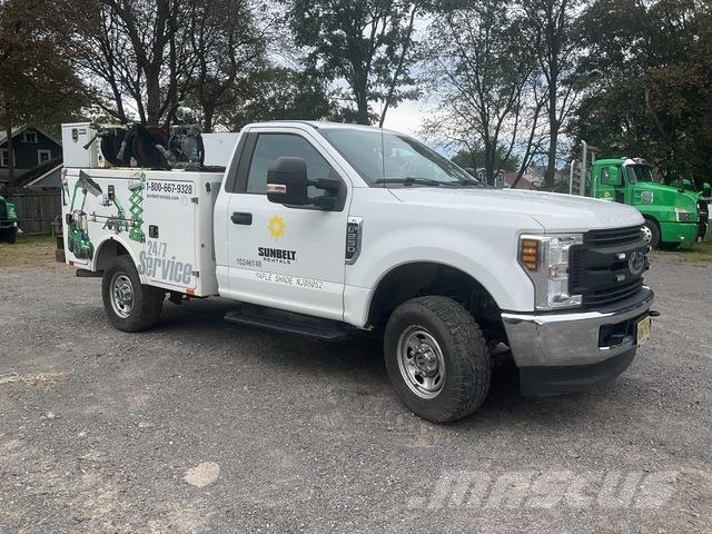 Ford F-250 Pojazdy komunalne