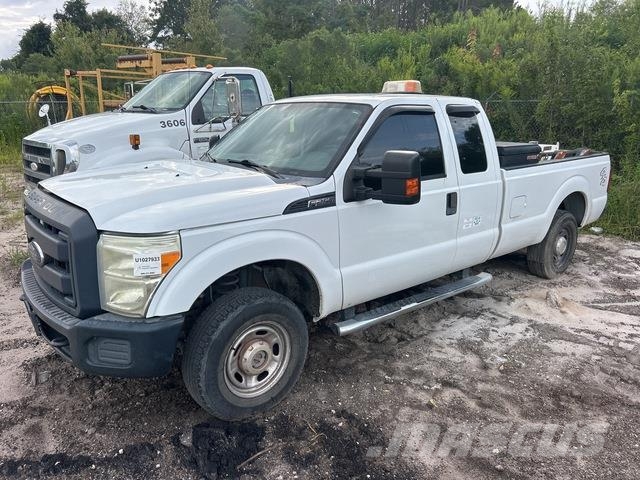 Ford F-250 Pickup/Pritschenwagen