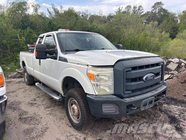 Ford F-250 Pickup/Pritschenwagen
