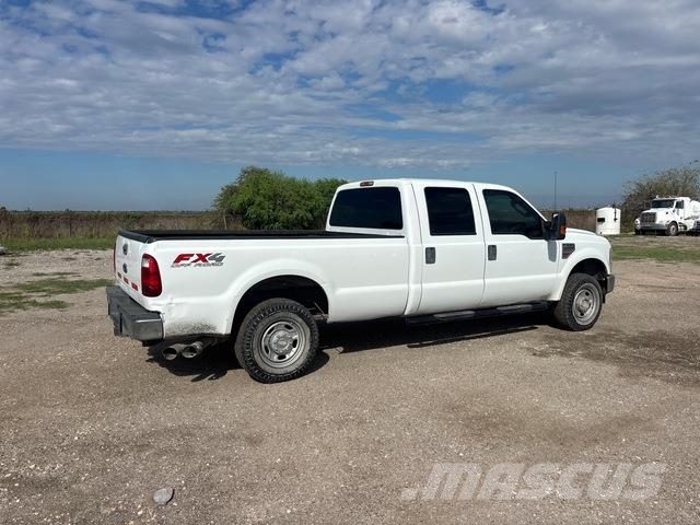 Ford F-250 皮卡.傳統半斗卡車/側卸板