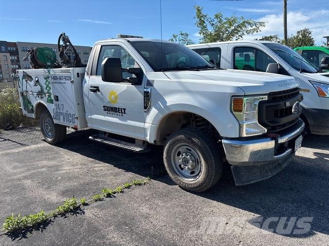 Ford F-250 都市/通用型車輛
