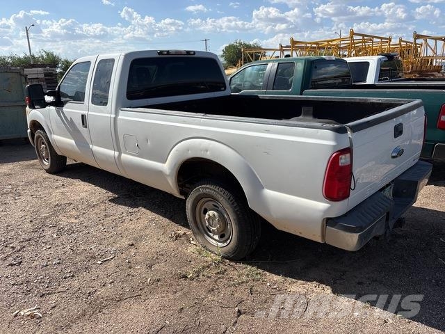 Ford F-250 Pik up kamioni