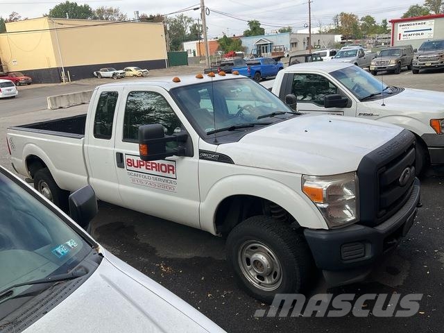 Ford F-250 Bestelwagens met open laadbak