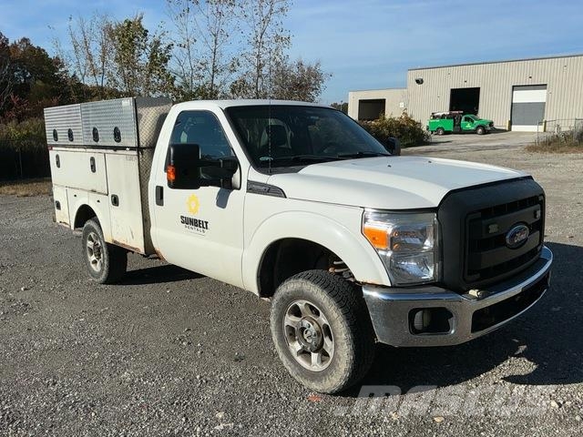 Ford F-250 시립/다목적 차량