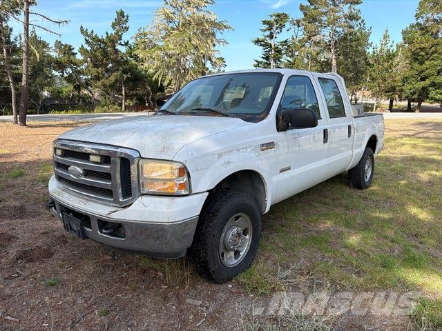 Ford F-250 Caja abierta/laterales abatibles