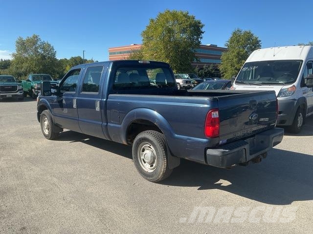 Ford F-250 Super Duty XL Pick up/Platou