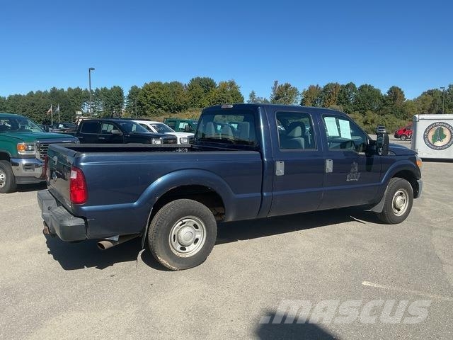 Ford F-250 Super Duty XL Pick up/Platou
