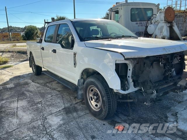 Ford F-250 XL 픽업/드롭사이드