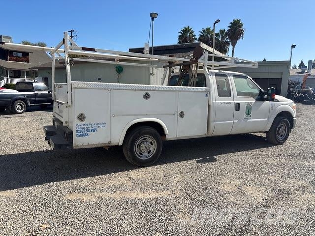 Ford F-350 Бортовые фургоны