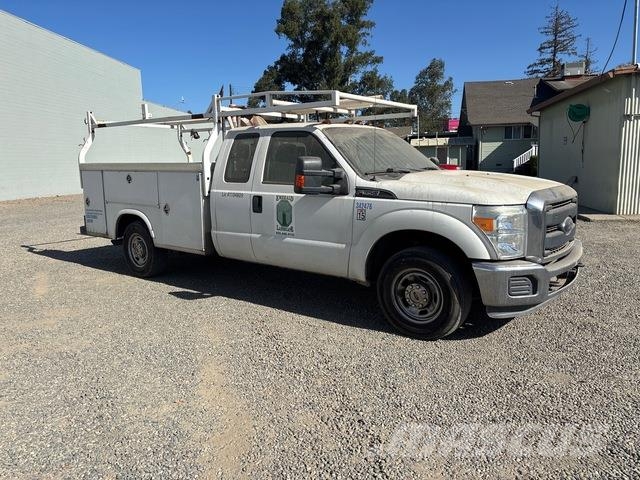 Ford F-350 Бортовые фургоны