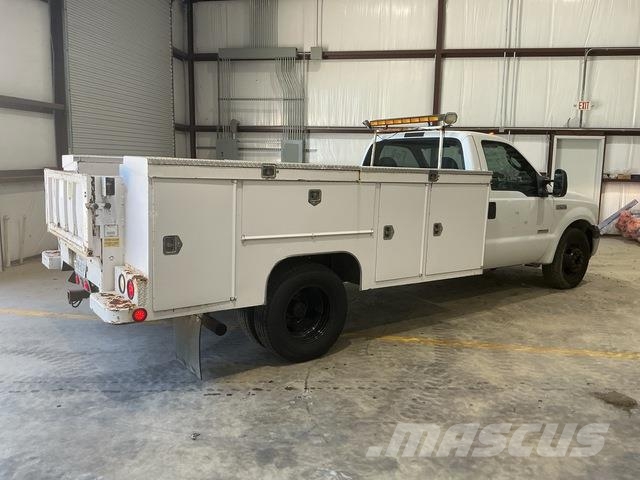 Ford F-350 شاحنات خفيفة/مفصلية الجوانب