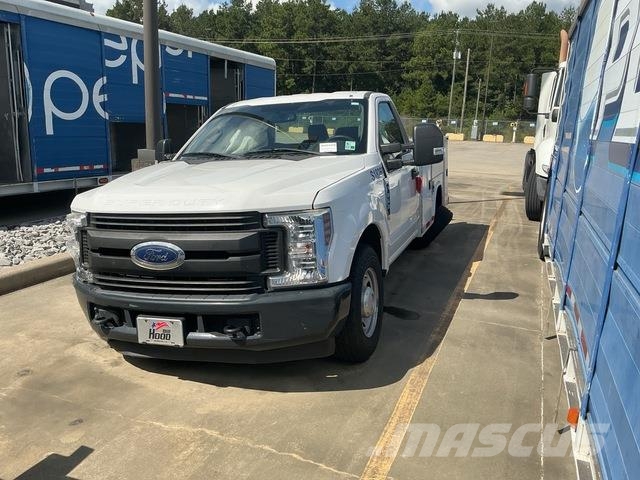 Ford F-350 Бортовые фургоны