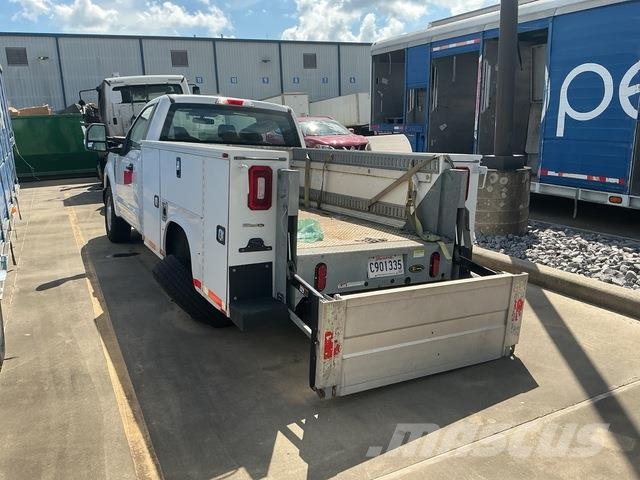 Ford F-350 Бортовые фургоны