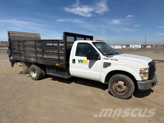 Ford F-350 Pritschenwagen/Pritschenwagen mit Seitenklappe