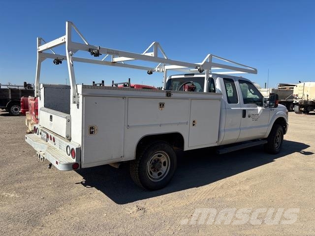 Ford F-350 Pick up/Dropside