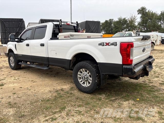 Ford F-350 Super Duty 픽업/드롭사이드