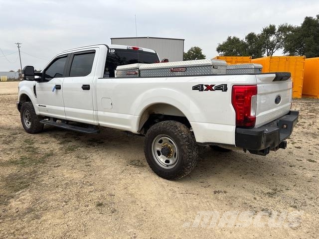 Ford F-350 Super Duty 픽업/드롭사이드