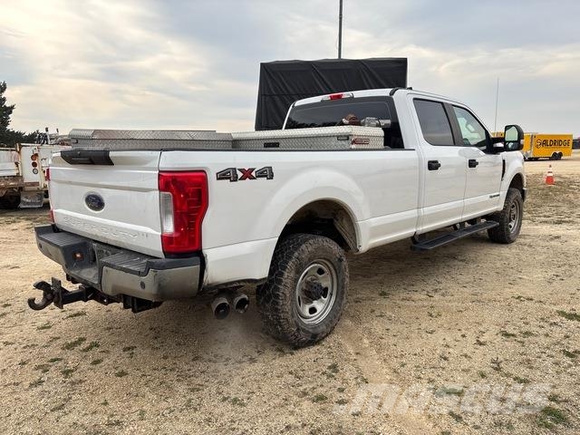 Ford F-350 Super Duty 픽업/드롭사이드
