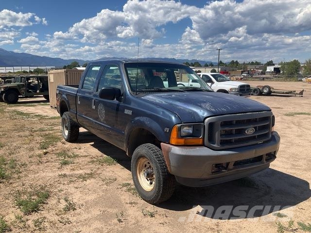 Ford F-350 Super Duty XL Vieglais kravas automobilis/izkraušana no sāniem