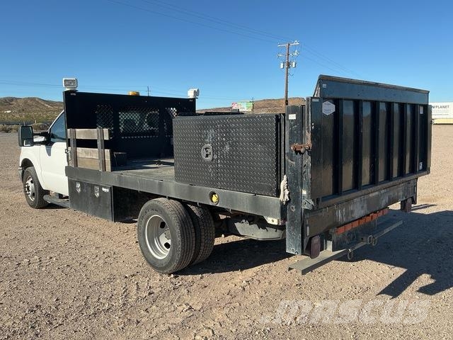 Ford F-350 Super Duty XL Camiões estrado/caixa aberta