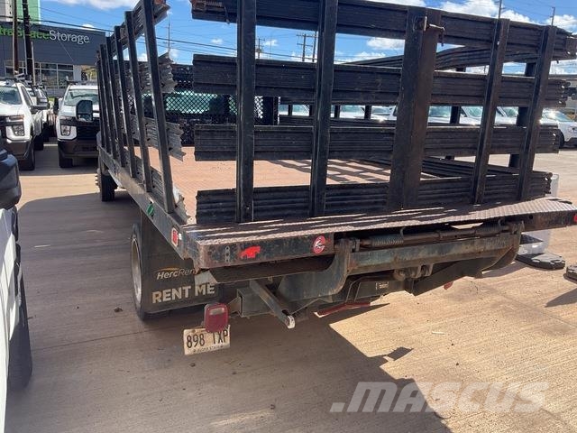 Ford F-450 Flatbed / Dropside trucks