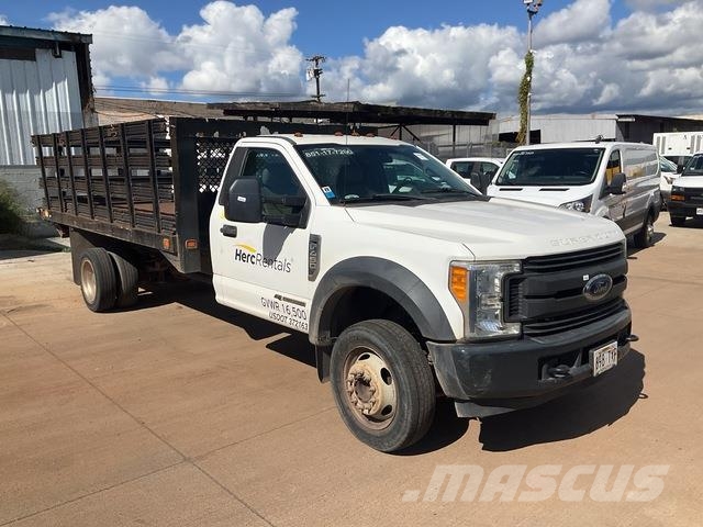 Ford F-450 Flatbed / Dropside trucks