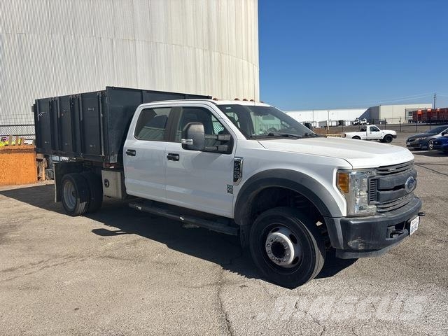 Ford F-450 Camion benne