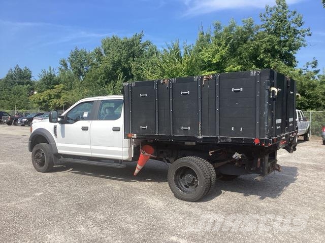 Ford F-450 شاحنات قلابة