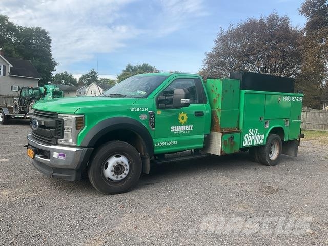 Ford F-450 Комбинированные дорожные машины