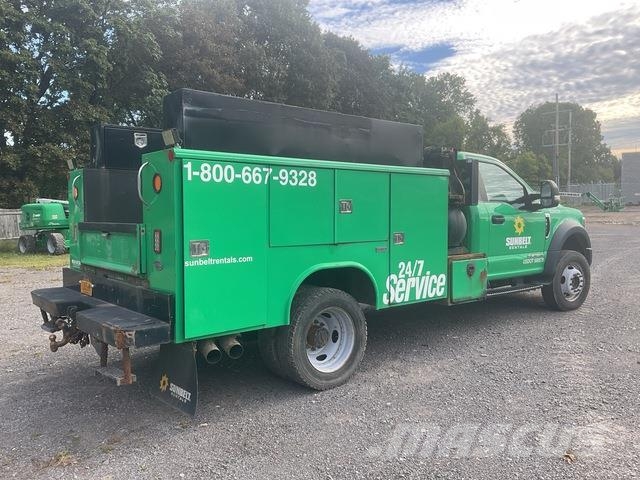 Ford F-450 Комбинированные дорожные машины