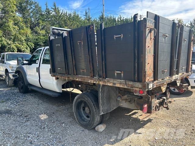 Ford F-450 Super Duty Flatbed / Dropside trucks
