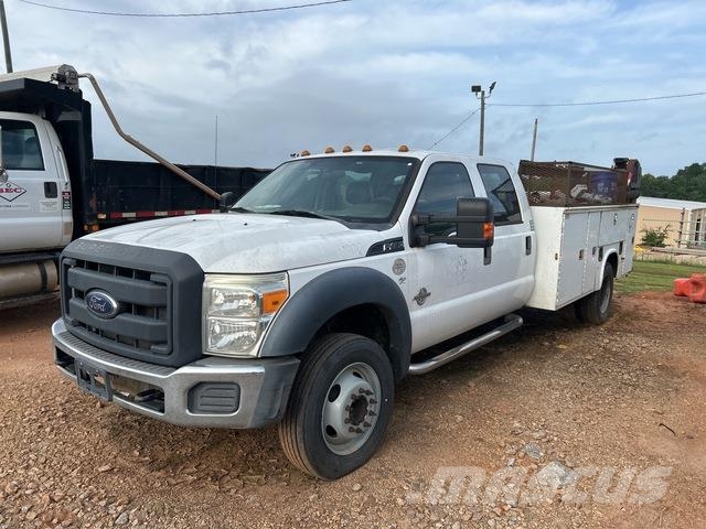 Ford F-450 Super Duty 시립/다목적 차량