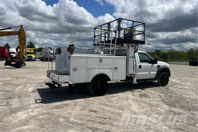 Ford F-550 عربات صيانة خطوط السكك الحديدية