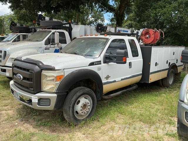 Ford F-550 Komunalna vozila