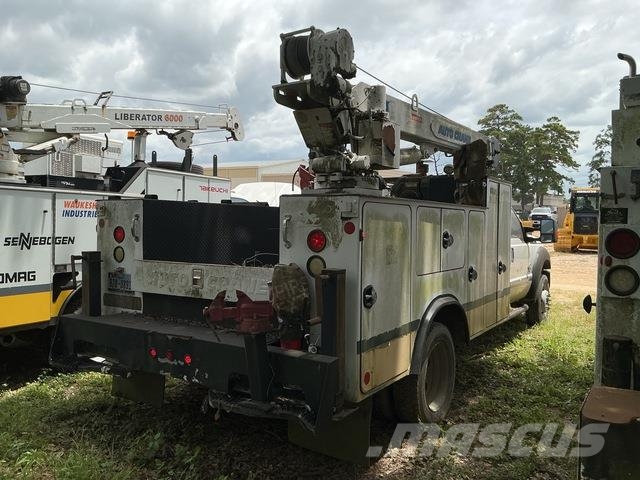 Ford F-550 Komunalna vozila