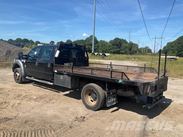 Ford F-550 Flatbed / Dropside trucks