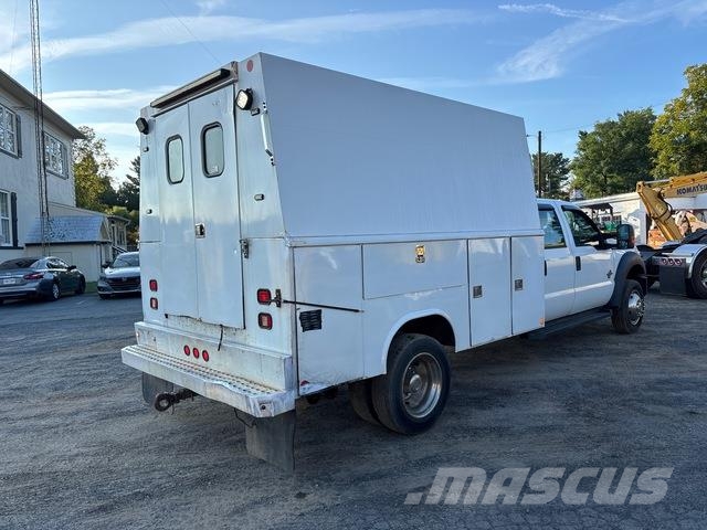 Ford F-550 Pik up kamioni