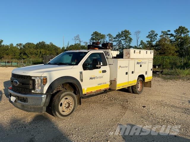 Ford F-550 都市/通用型車輛