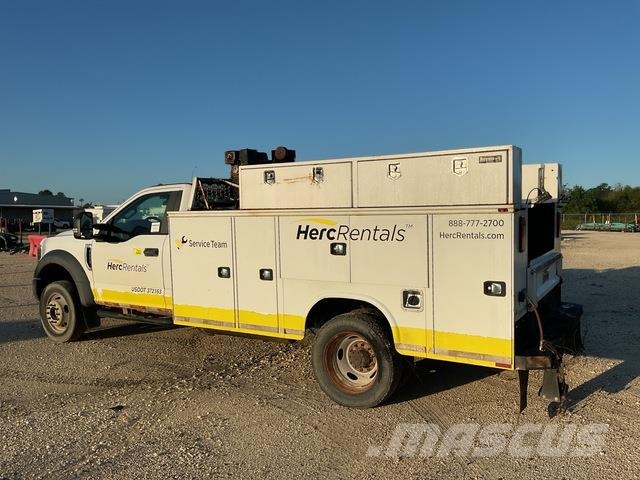 Ford F-550 都市/通用型車輛