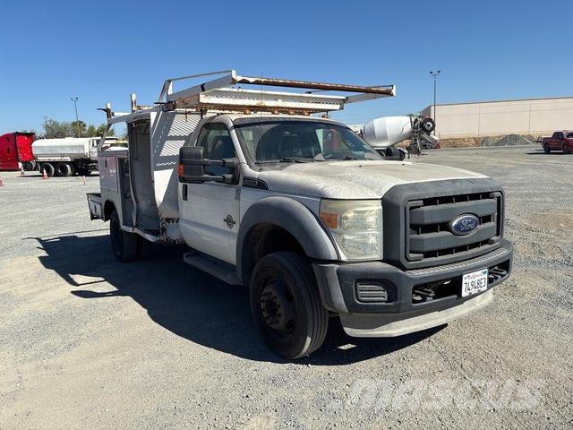 Ford F-550 Pickup/Pritschenwagen