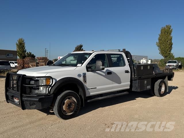 Ford F-550 Camion plateau