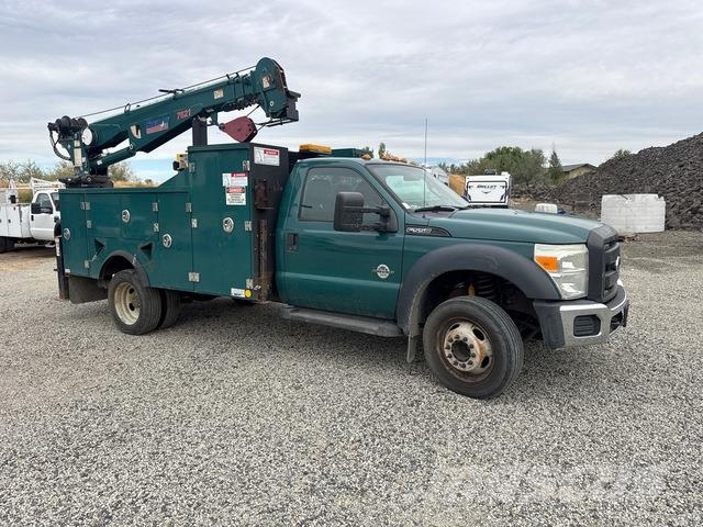 Ford F-550 Municipal/vehicul cu uz general